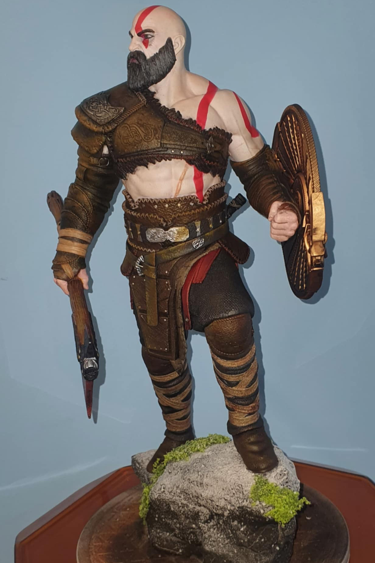 Kratos Statue
