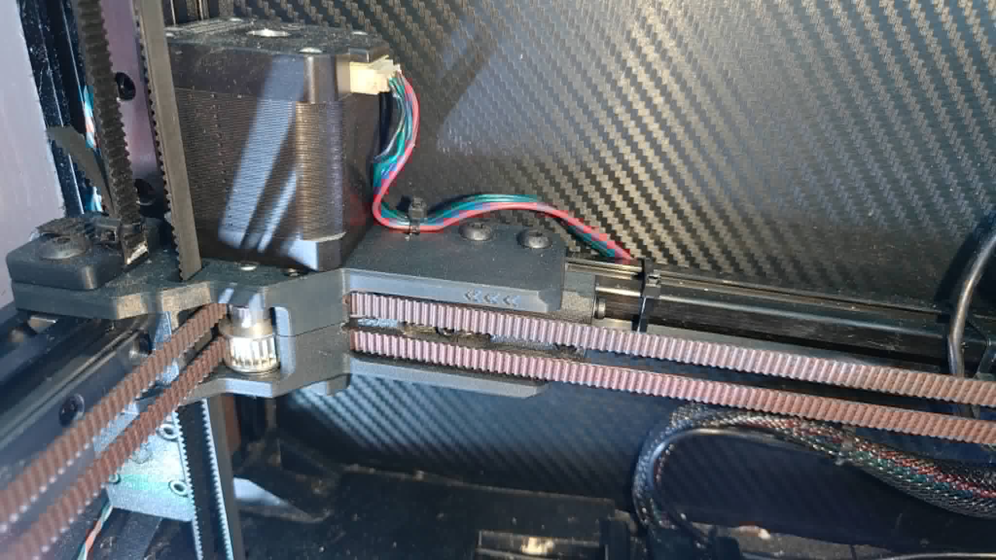 Motor Drive With Double Shear Live Idler
